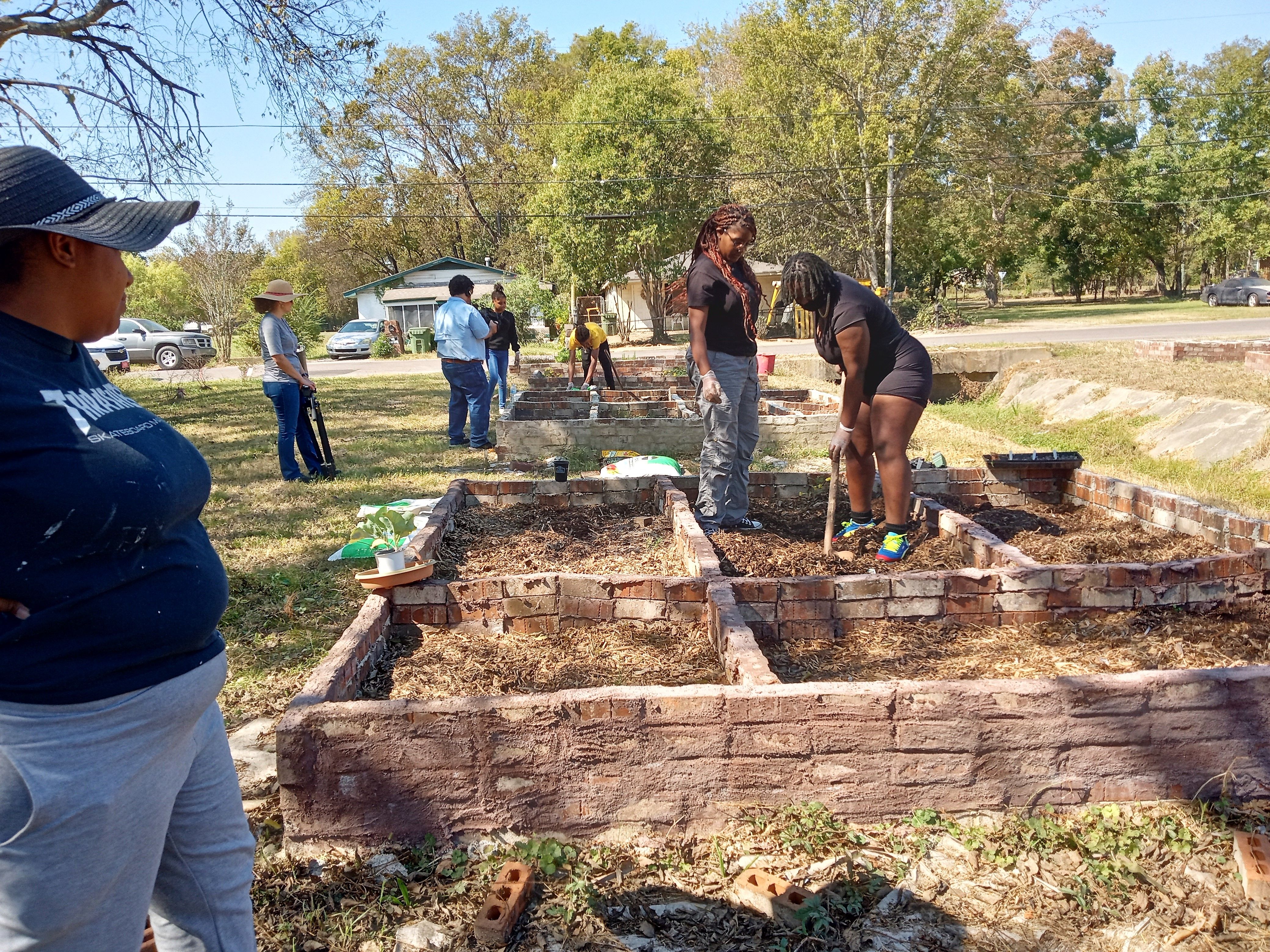 Legacy Heritage Launches ‘Community Bloom Collective’ in Montgomery, AL 